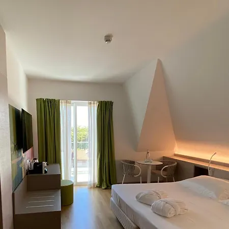 Hotel President Lignano Sabbiadoro Exterior photo